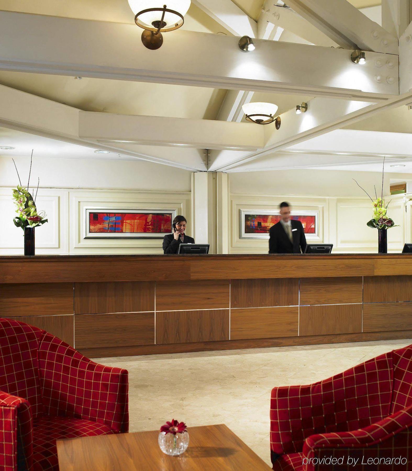 Delta Hotels By Marriott Manchester Airport Hale  Beltér fotó